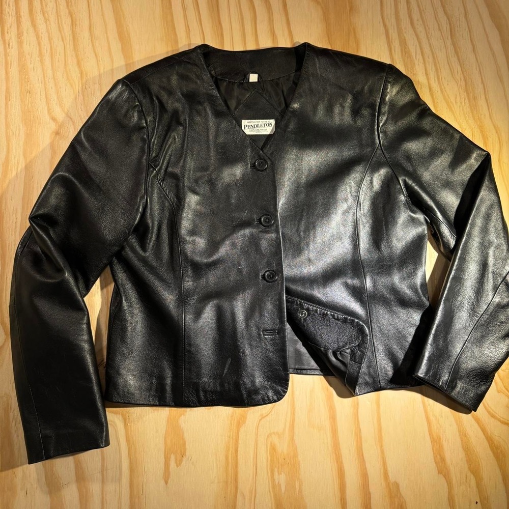 Pendleton Womens Black 100% Leather Collarless Button Front Jacket Large Petite